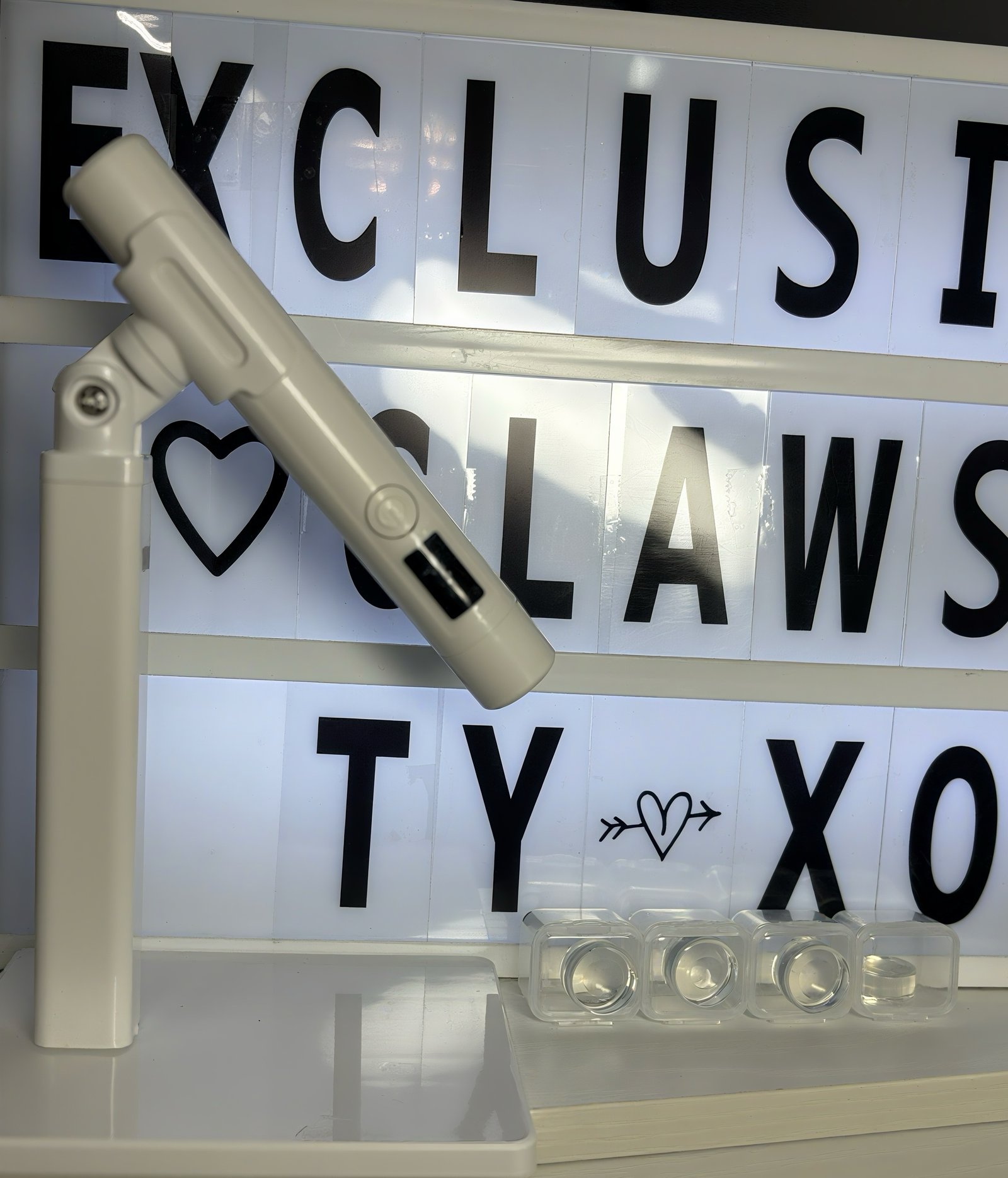 Gel X Kit (With Rechargeable Flash Cure Lamp) - Image 2